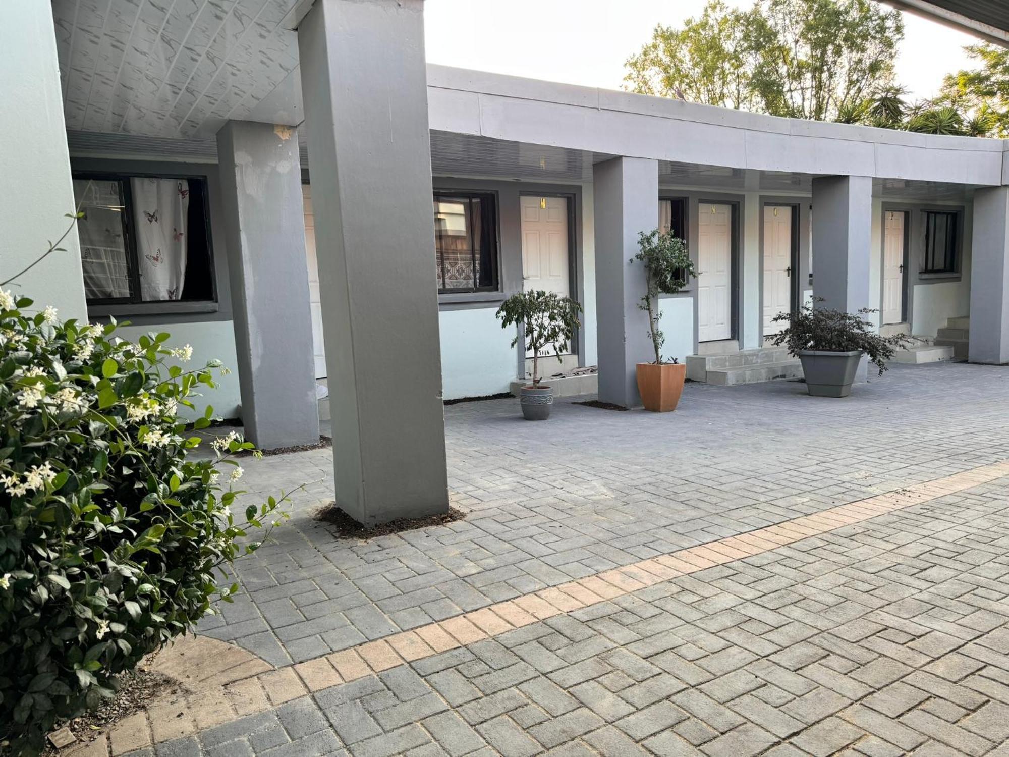 Blue Lantern Bed And Breakfast Kempton Park Eksteriør bilde