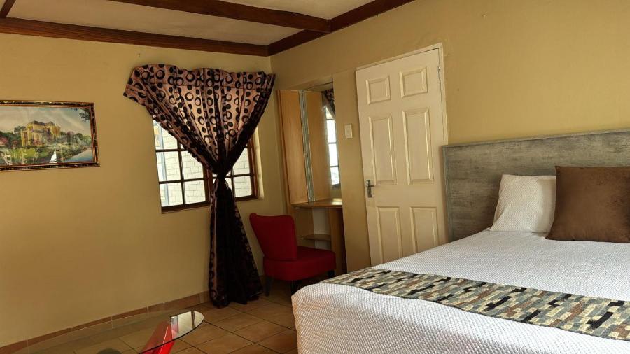 Blue Lantern Bed And Breakfast Kempton Park Eksteriør bilde